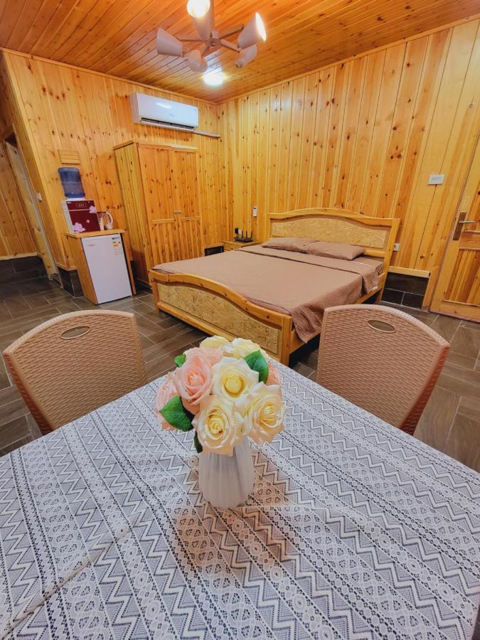 Atoom Lodge Jarash Exterior photo